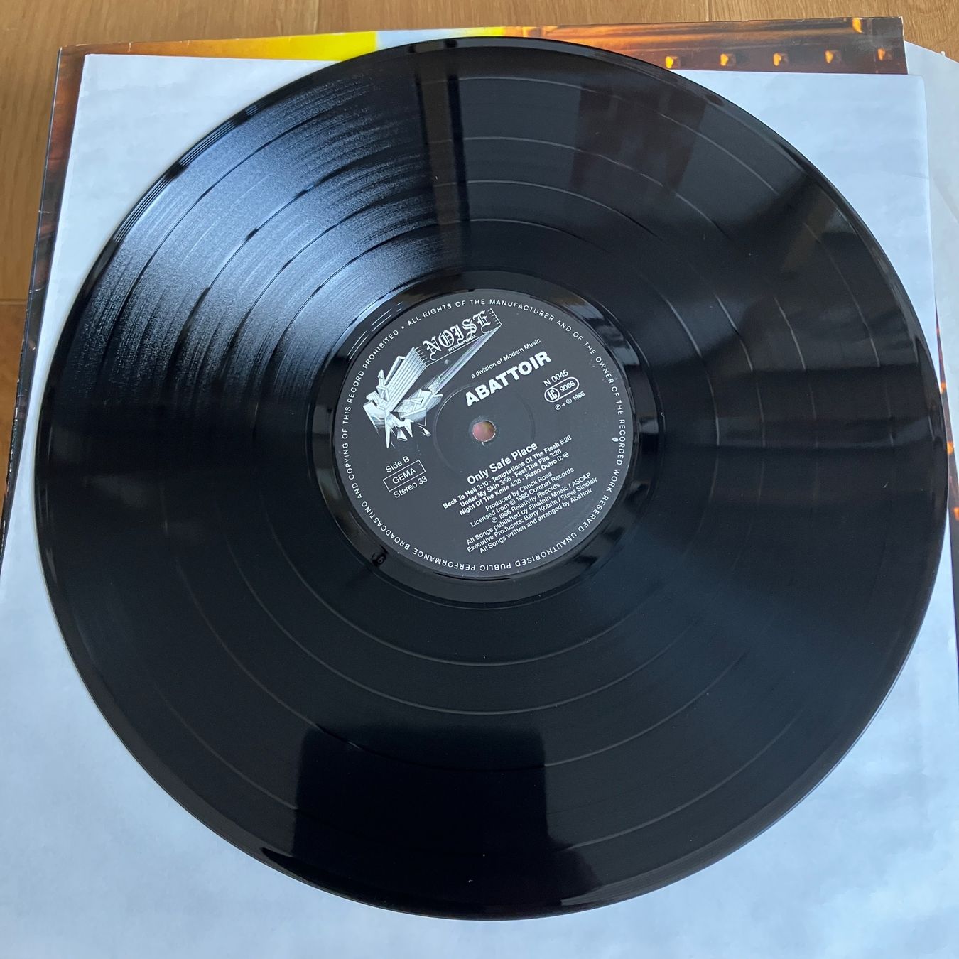 Schallplatten: Abattoir – The Only Safe Place – Gebraucht aus Altdorf UR von Metallic0 1