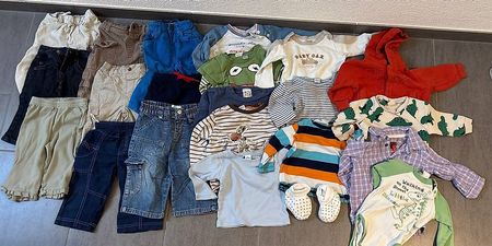 Kleiderpaket Junge Grösse 74  (23 Teile)