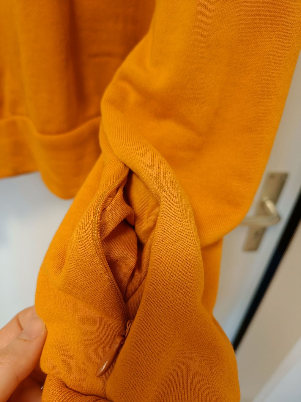 Adidas Pullover & Sweatshirts: Adidas Pullover Senfgelb Gr. S | Top Zustand – Gebraucht aus Zürich von Atelier.Second 5