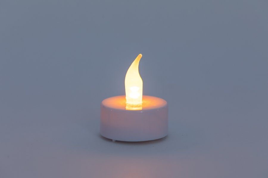 Candele: LED Teelicht weiss Timer - 6er Blister inkl. Batterien – Nuovo e nell'imballaggio originale da Oensingen venduto da Liquidations-Shop 1
