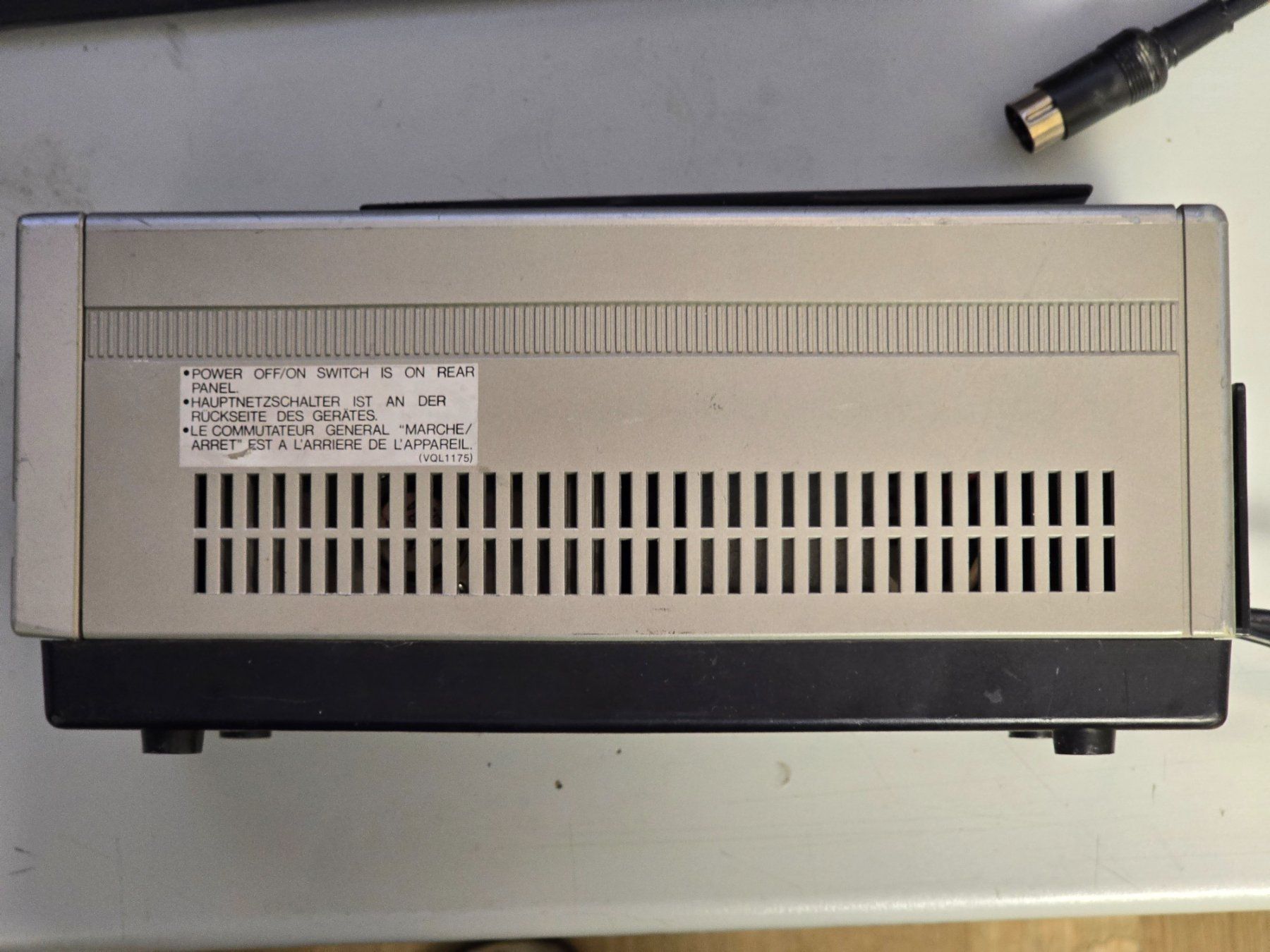 Blaupunkt Caricabatterie: Netzladegerät BLAUPUNKT Power Adapter PX-200E – Usato da Reinach AG venduto da softwareladen 1