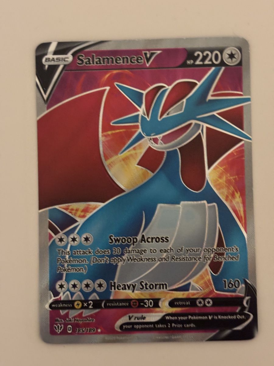 Pokémon Carte collezionabili: Carte Pokémon SALAMENCE V ancienne – Usato da lausanne venduto da helderj
