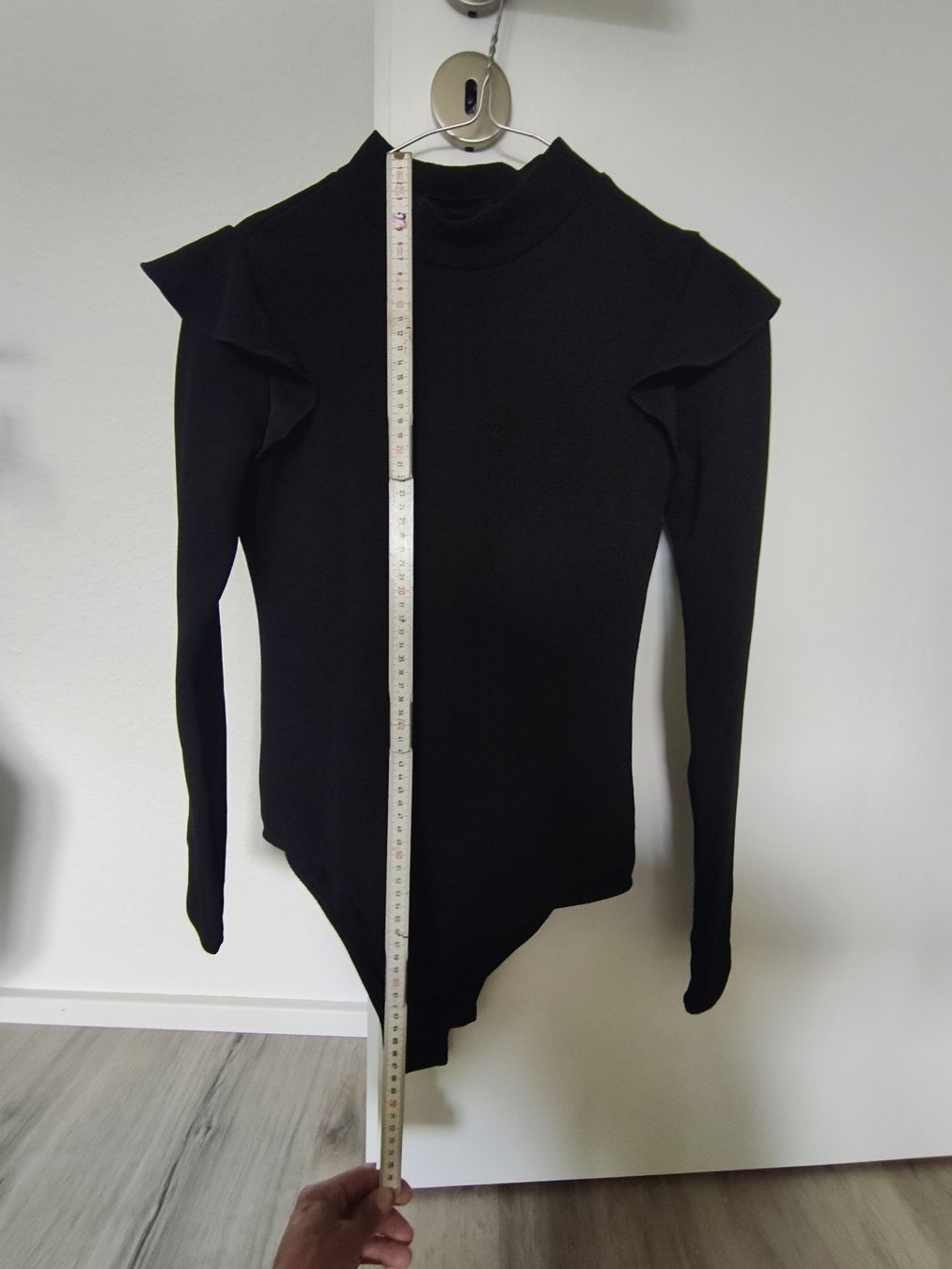Shein Top: Bodysuite donna shein – Usato da Bioggio venduto da OresteIronix 2
