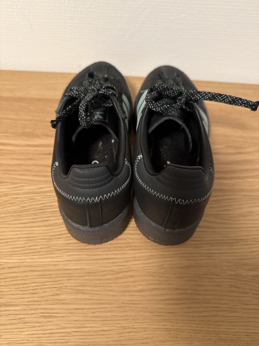 Adidas Chaussures hommes: Sneaker Adidas schwarz hellblau – D'occasion à Rheinfelden par SonjaBana 3