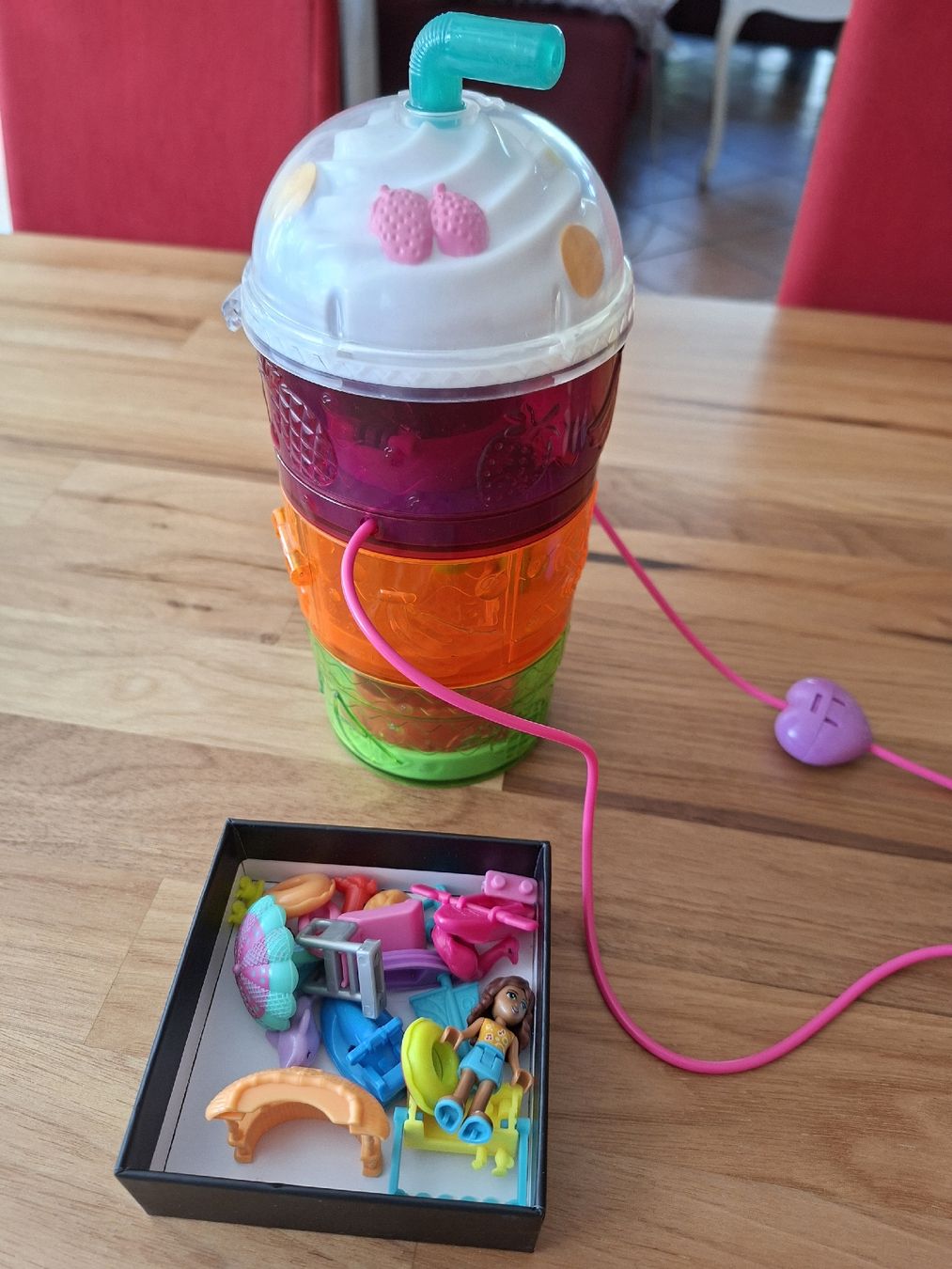 Polly Pocket Giocattoli: Polly Pocket Fruchtsmoothie – Usato da Meinisberg venduto da Destiny1972