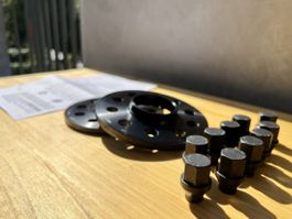 H&R Distanzscheiben 9 mm schwarz Ford Focus, CH/DTC-Gutachte