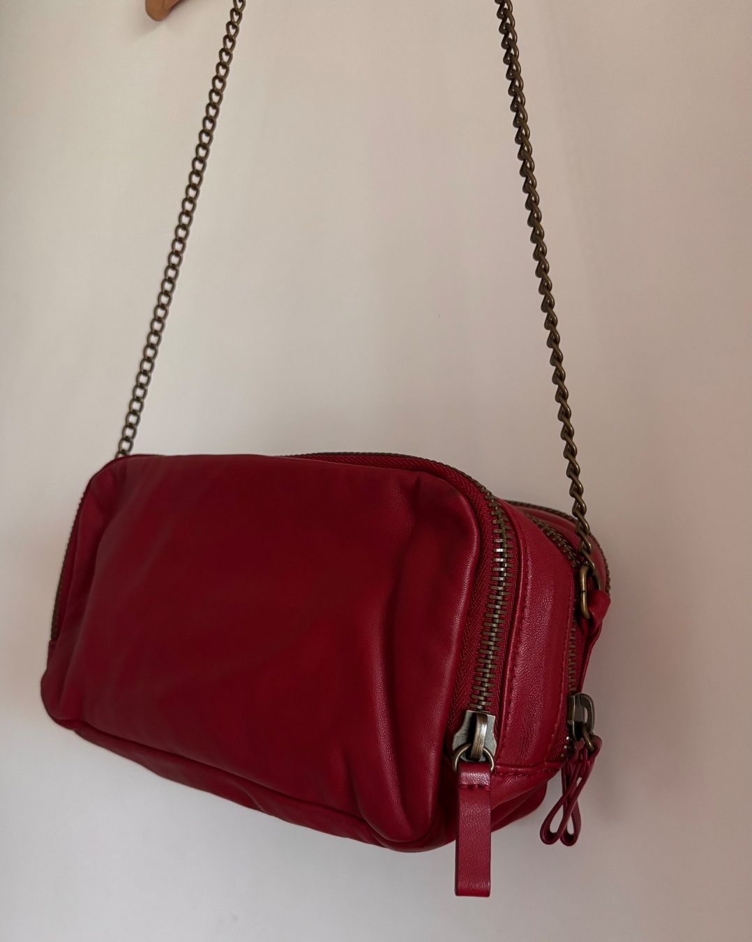 Sandro Borse da donna: SANDRO Umhänge Tasche rot – Usato da Bennau venduto da Fury3 3
