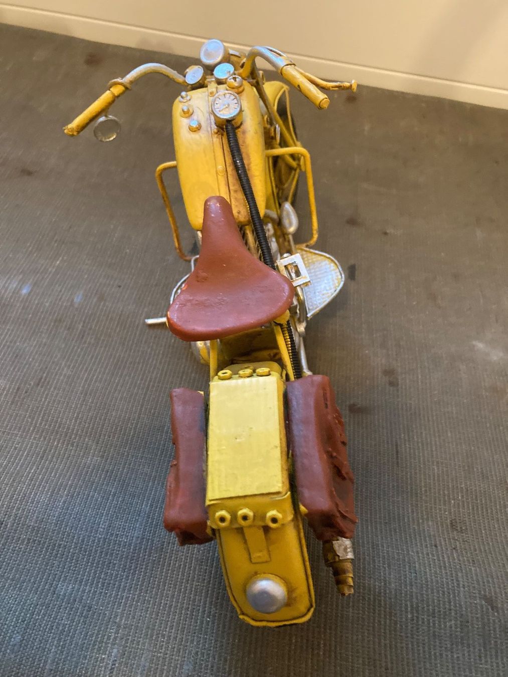 Kit di modellismo & Modellini statici: Harleymodell aus massivem Material – Nuovo e nell'imballaggio originale da Wildegg venduto da Rider59 2