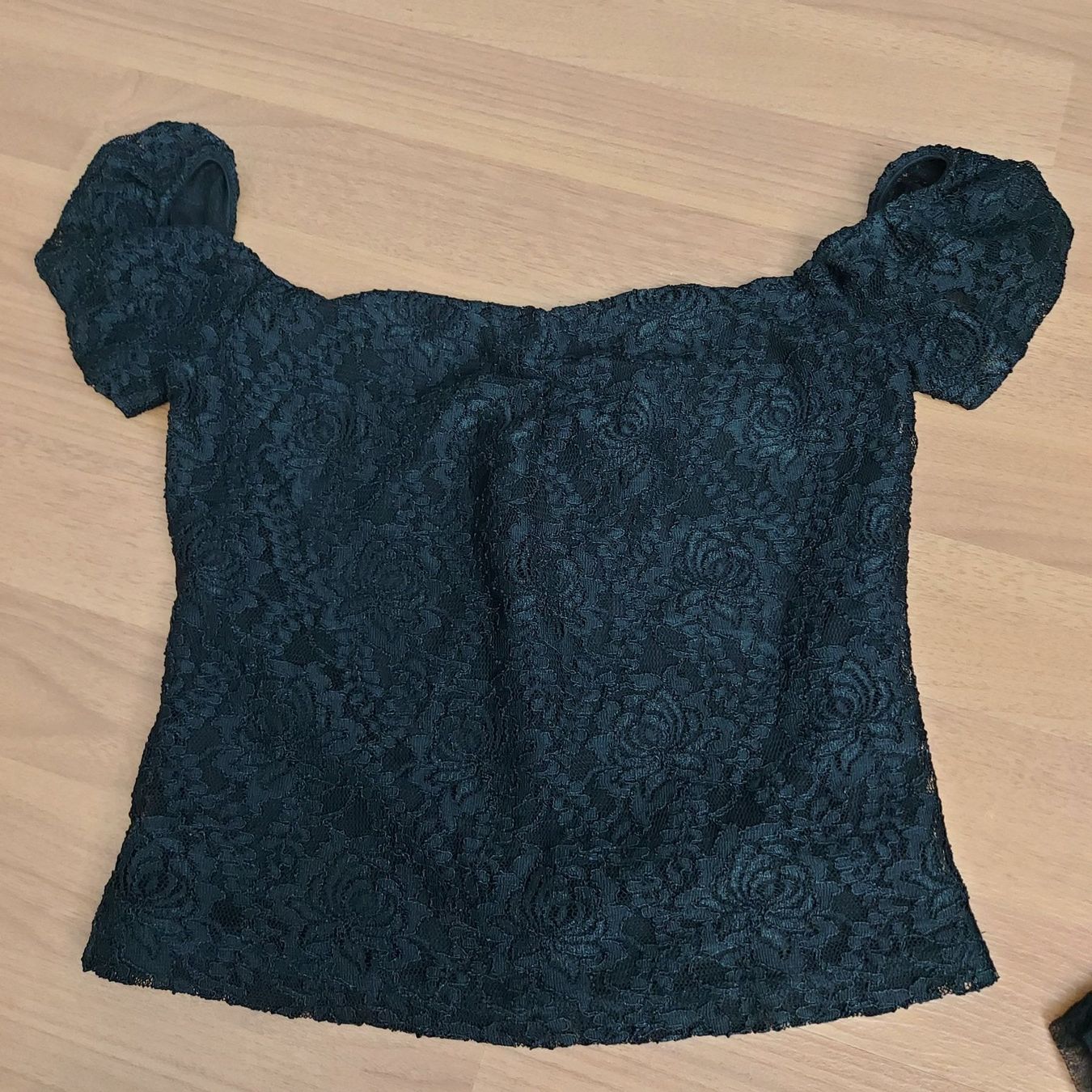 Guess Kleiderpakete: Guess Set – Neu und originalverpackt aus Basel von NyGrow 2
