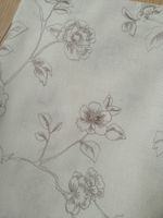 2 Vorhänge Creme die Blumen sind braun gestickt