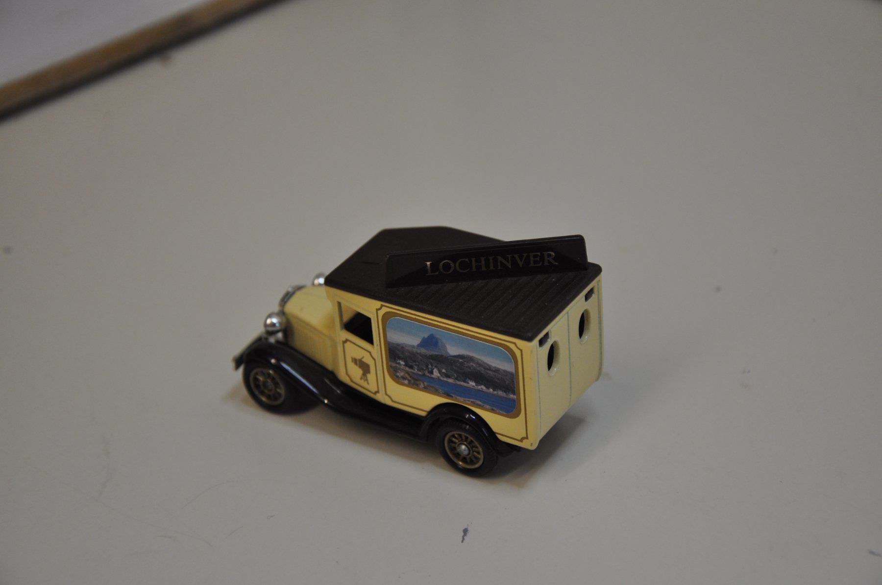 Modellini d'auto: View Vans kleiner Lastwagen – Nuovo e nell'imballaggio originale da Ebnat-Kappel venduto da Aallerlei 2