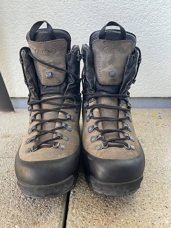 Scarpe da uomo: SWISS ARMY BOOTS SchuheGr. 41-42 – Usato da Diepflingen venduto da Haxhema 3