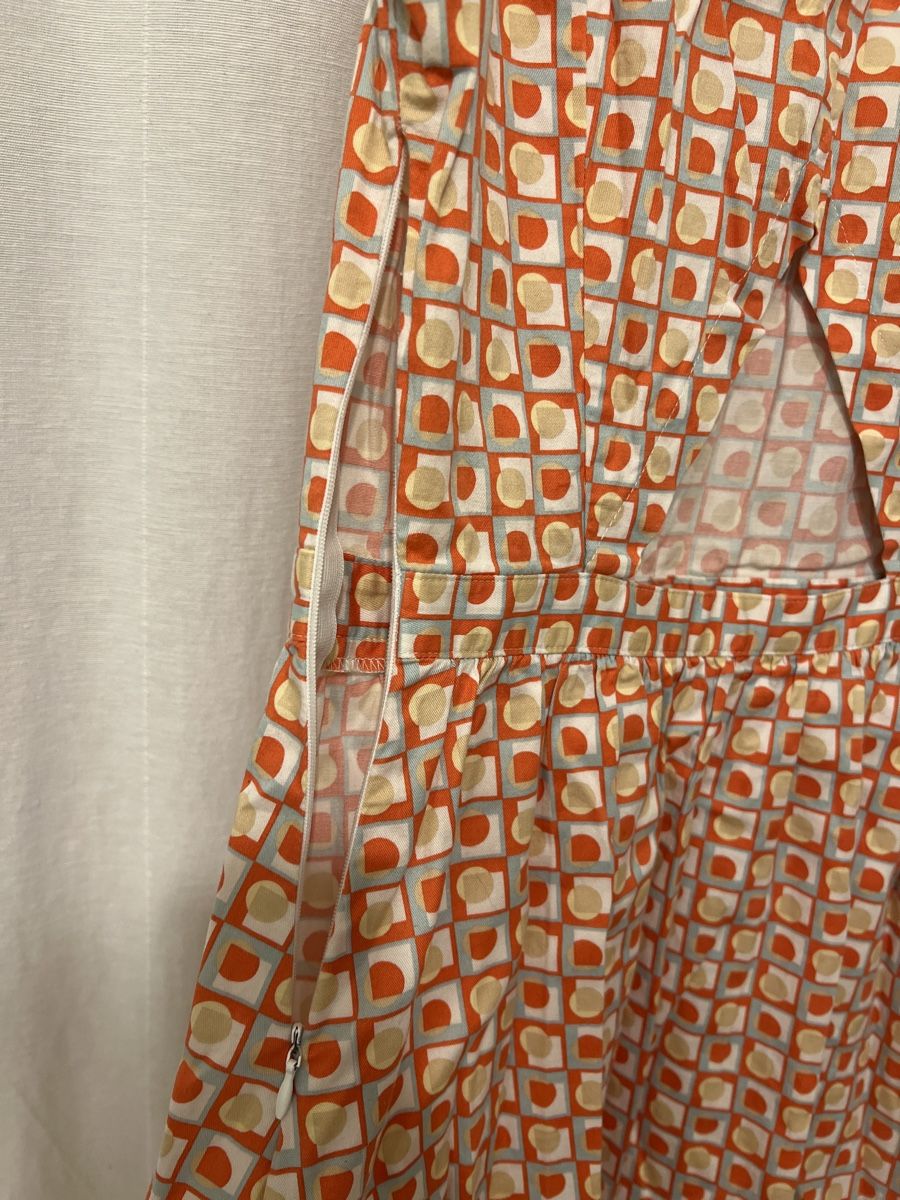 Kleider: Sommerkleid Grösse S Orange gemustert luftig – Gebraucht aus Luterbach von vatab 3