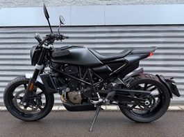 Husqvarna Svartpilen 701 ABS