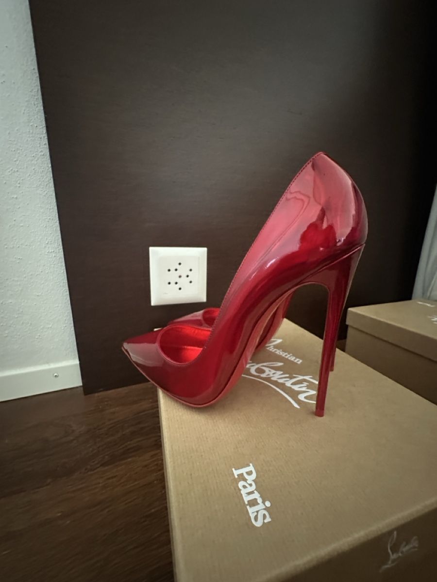 Christian Louboutin Scarpe da donna: Louboutin Pumps So Kate 120 Gr. 41 Rot – Nuovo e nell'imballaggio originale da Jonen venduto da dibbern