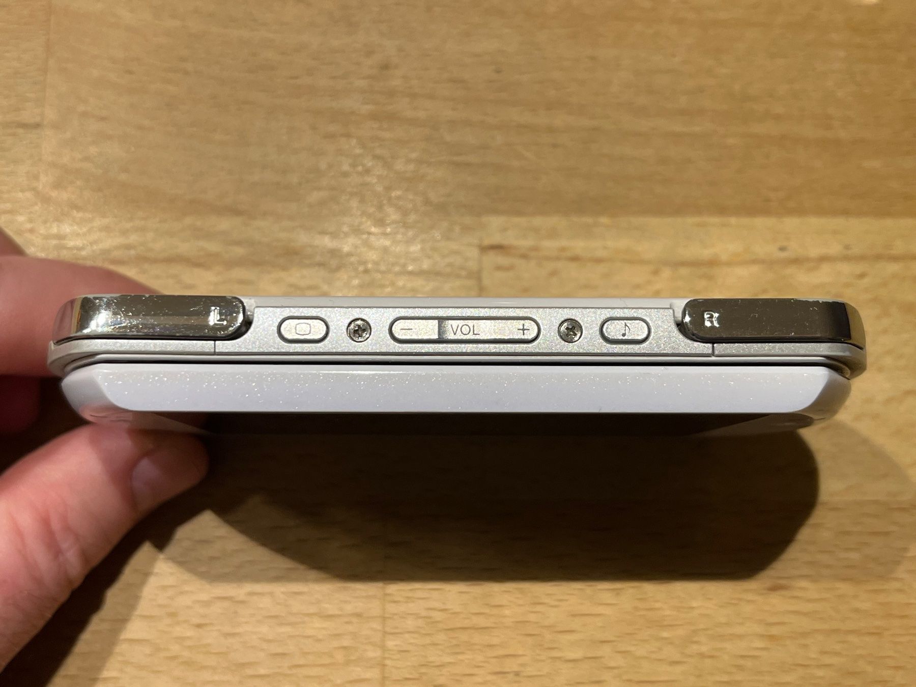 Sony Console: Sony PSP Go - Weiss - Inkl. Ladekabel – Usato da Thalwil venduto da ranx 6
