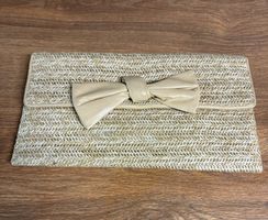 Clutch Tasche Strohoptik beige mit Schleife Damen