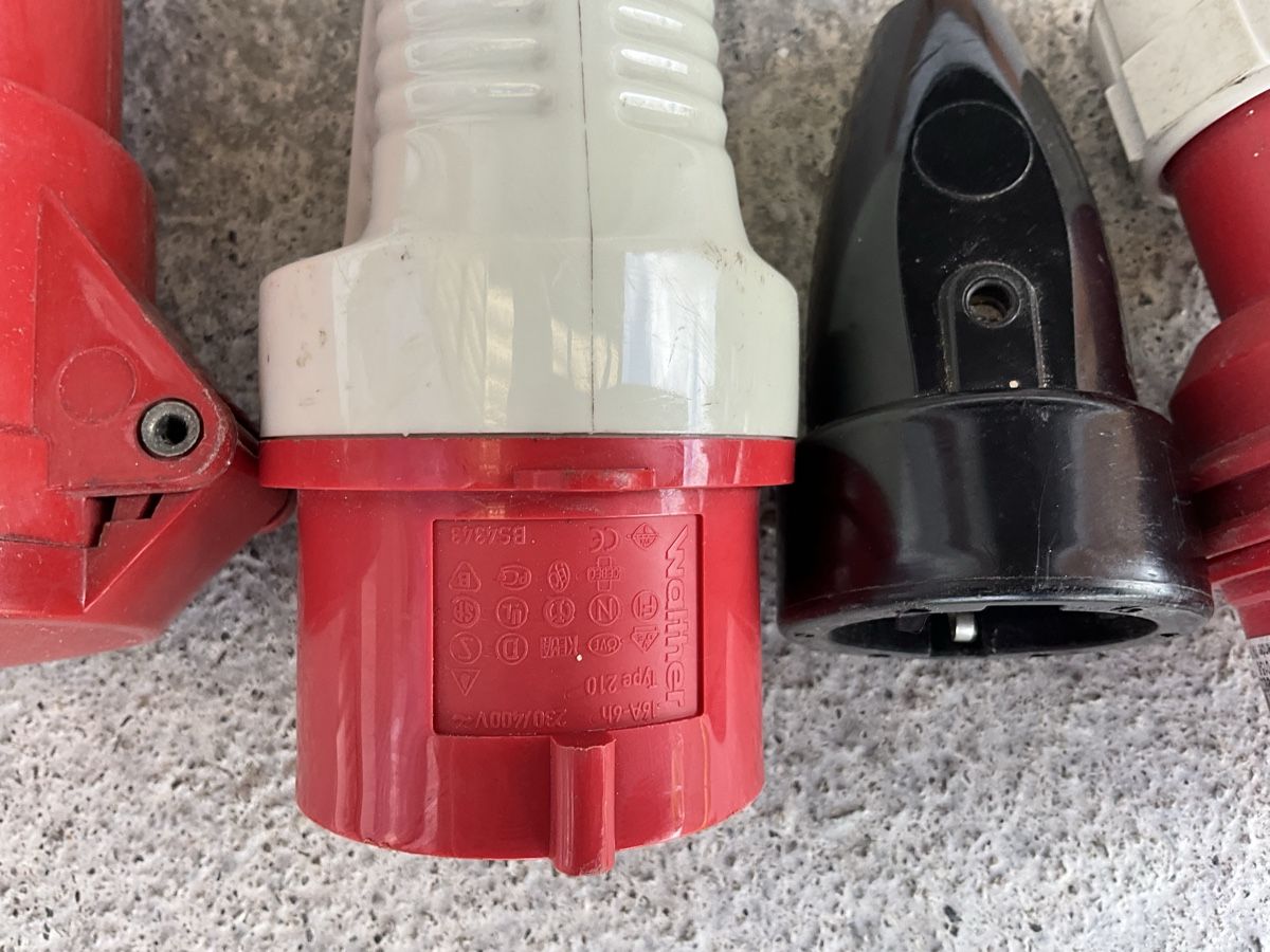 Spine: Diverse Stecker & Kupplungen - Starkstrom – Usato da Thal venduto da nocheli 5