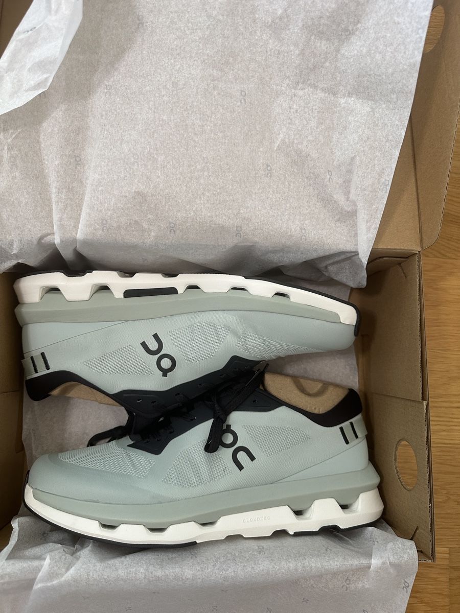 On Scarpe da uomo: On Cloudzone Running Shoes - Size 11.5 - New – Nuovo e nell'imballaggio originale da Zürich venduto da gel_8npg