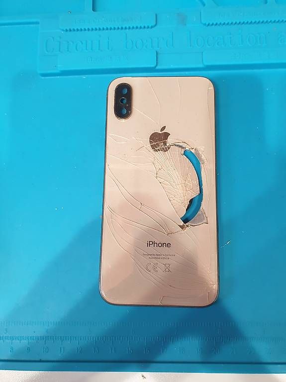 Gläser: iPhone x – Gebraucht aus Zürich von Mic_nzr5 1