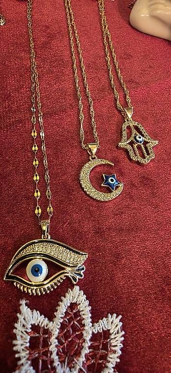 Sonstiger Schmuck: 3 Halsketten, Schmuck – Neu (gemäss Beschreibung) aus Kaufdorf von Nati-Nati