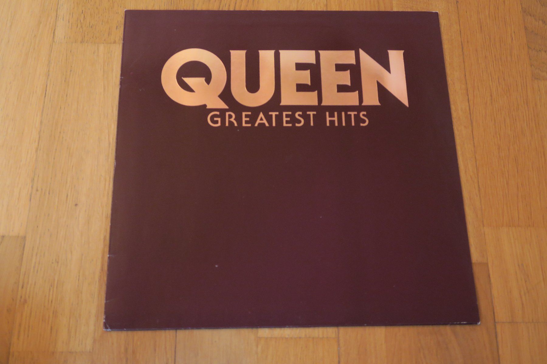 Vinyles: Queen – Greatest Hits – D'occasion à Thun par Karibu70