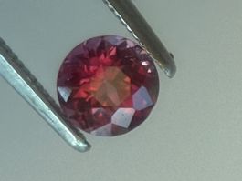 RODOLITH GRANAT  rund  pink/violet  1.84cts