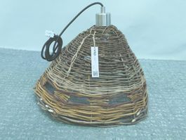 Handgefertigte Lampe aus Weiden