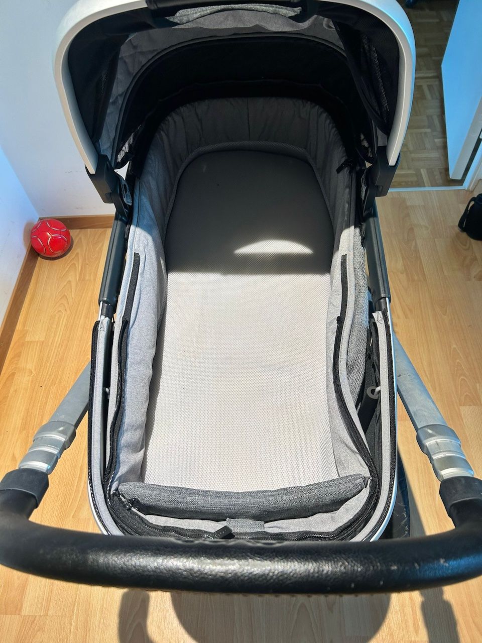 Nuna Poussette: Nuna Kinderwagen Komplettset / Nuna complete stroller set – D'occasion à Luzern par bar_5lln 4