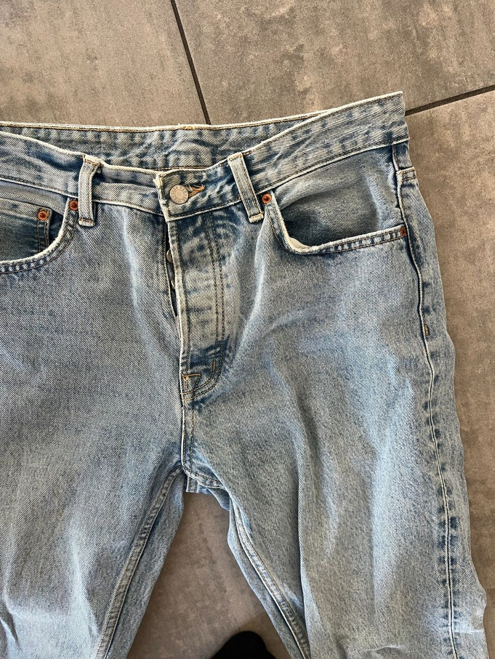 Zara Jeans: ZARA Jeans Hellblau – D'occasion à Otelfingen par Denis_ZH 1