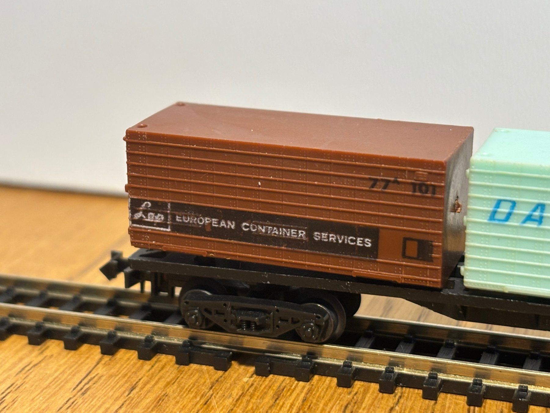 Modellini di ferrovie: L1766: Containerwagen (Spur N) – Usato da Birsfelden venduto da Birs_25 2