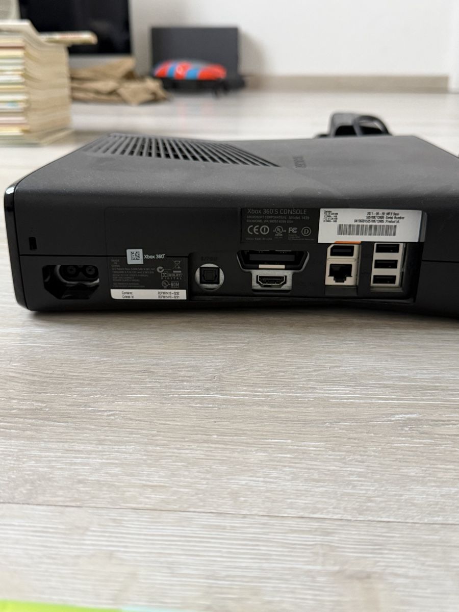 Microsoft Console: XBOX 360 Set inkl. Lenrad – Usato da Rickenbach ZH venduto da Pyro_Iced 8
