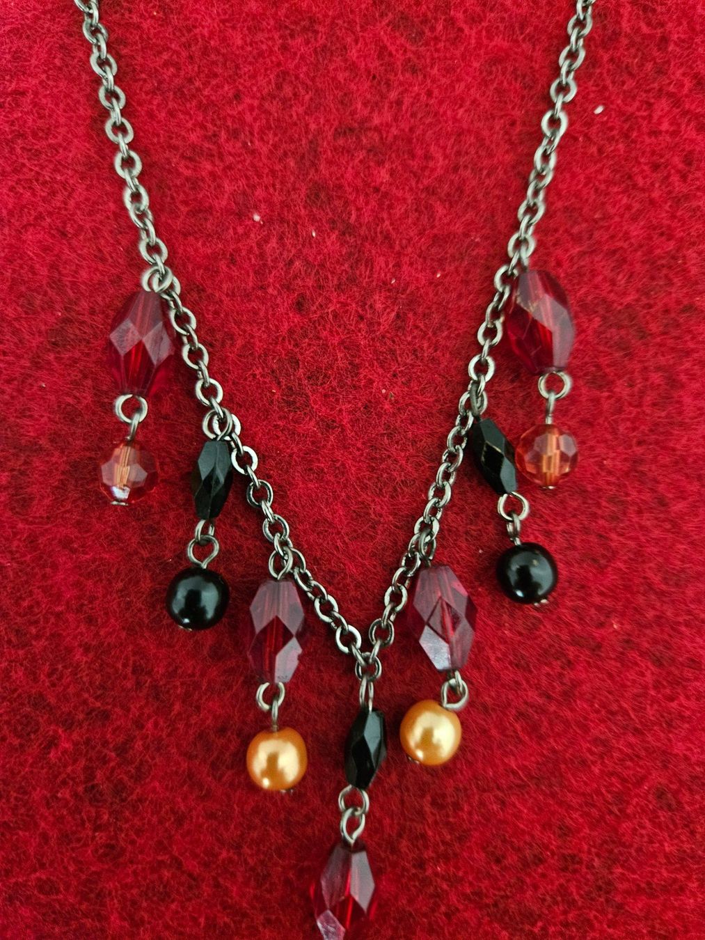 Catenine: Modeschmuck Kette mit Glasperlen und Metallanhänger – Nuovo (secondo la descrizione) da Menziken venduto da sura76 1