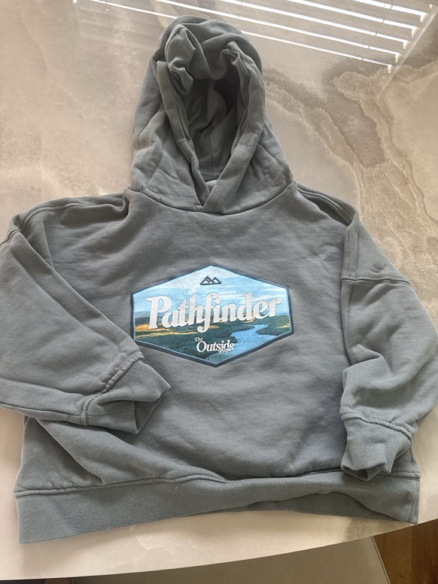 Mango Pullover & Sweatshirts: Pullover Mango – Gebraucht aus Eglisau von nil_wls5