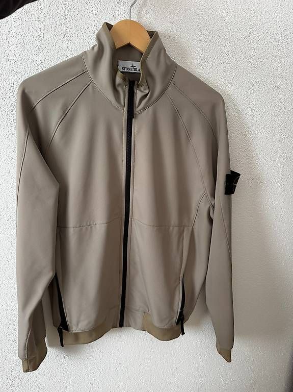 Jacken: Jacke Stone Island - Grösse S – Gebraucht aus Lüchingen von val_bw7s 1