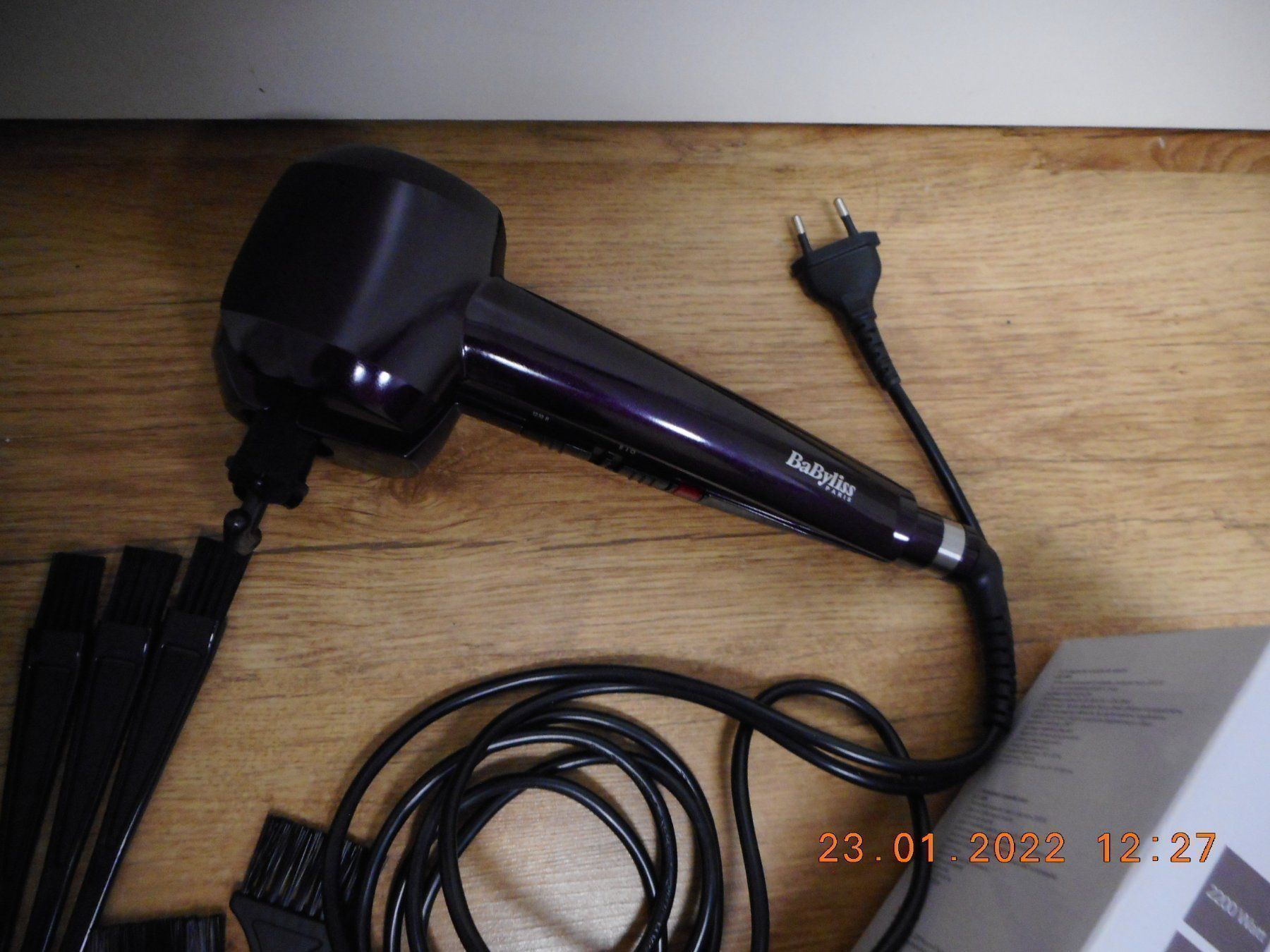 Tutti gli attrezzi: COIFFEUR Starter Set div. Neues Arbeits Material NEU – Nuovo (secondo la descrizione) da Holziken venduto da Rupe 3