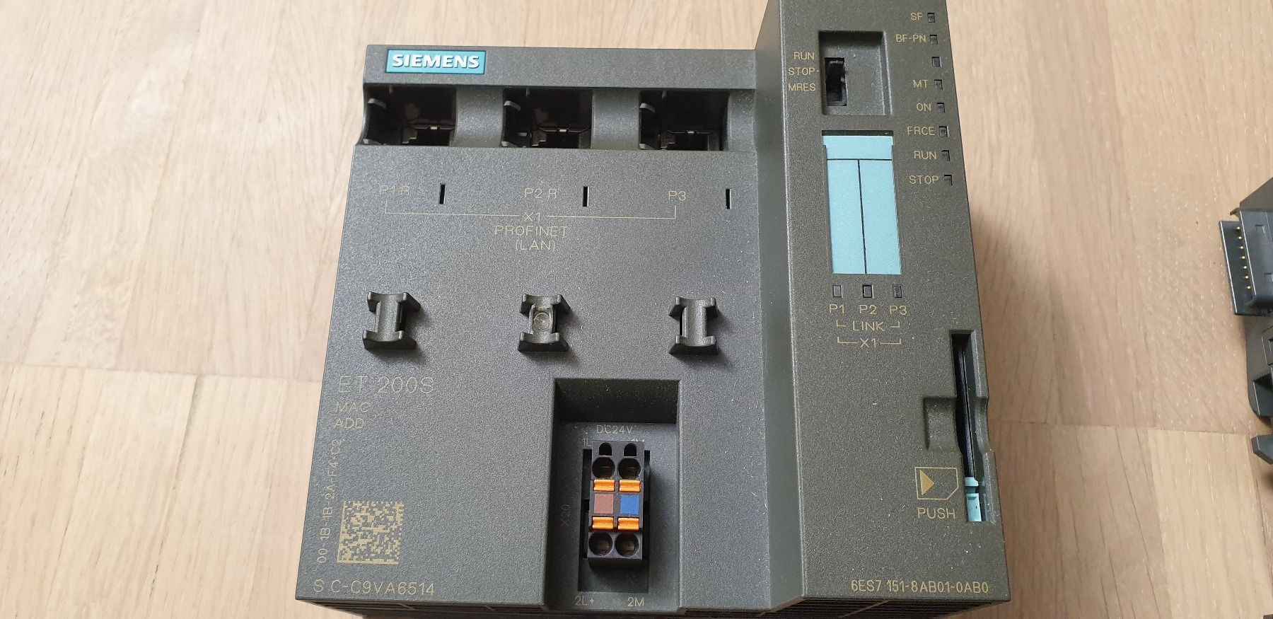 Siemens Altro per industria metallurgica: Siemens SPS ET 200S CPU / SPS – Nuovo e nell'imballaggio originale da Rapperswil BE venduto da SF-15