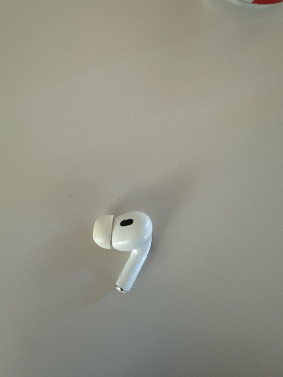 Apple Kopfhörer: Airpod pro 1st generation  – Gebraucht aus Münsingen von babel3 1