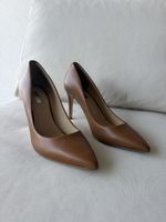 Pumps braun Leder Grösse 39 Guess guter Zustand