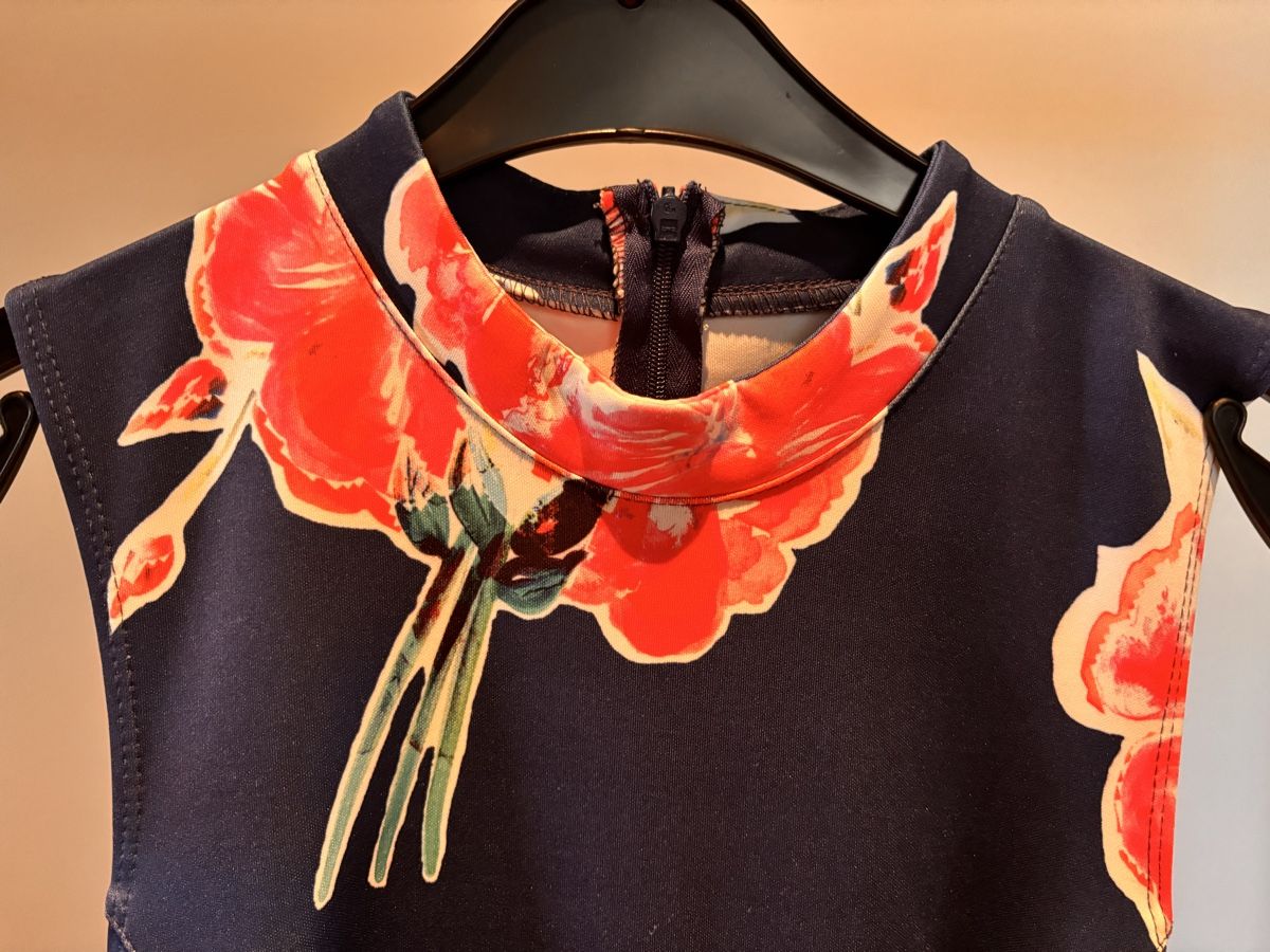 Superdry Vestiti: Kleid von Superdry – Usato da Zürich venduto da ConnieS01