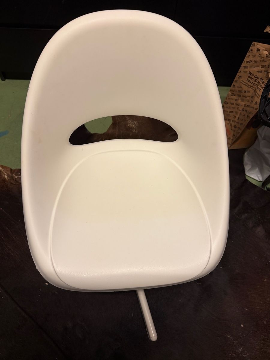 Ikea Chaises: Ikea Kinderstuhl – D'occasion à Uster par vladi2809
