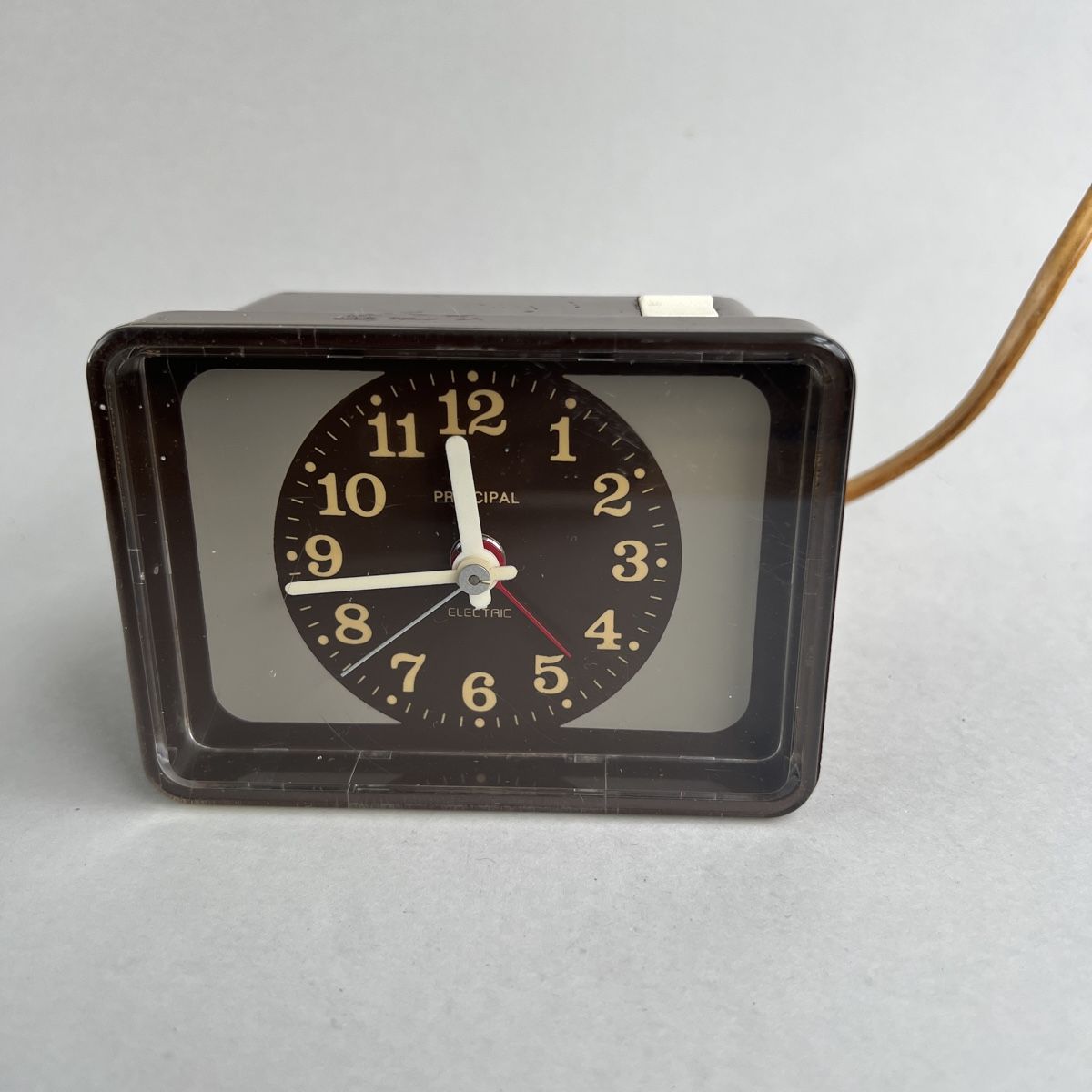 Sveglie: Vintage German Midcentury Alarm Clock – Usato da Genève venduto da Kookiek