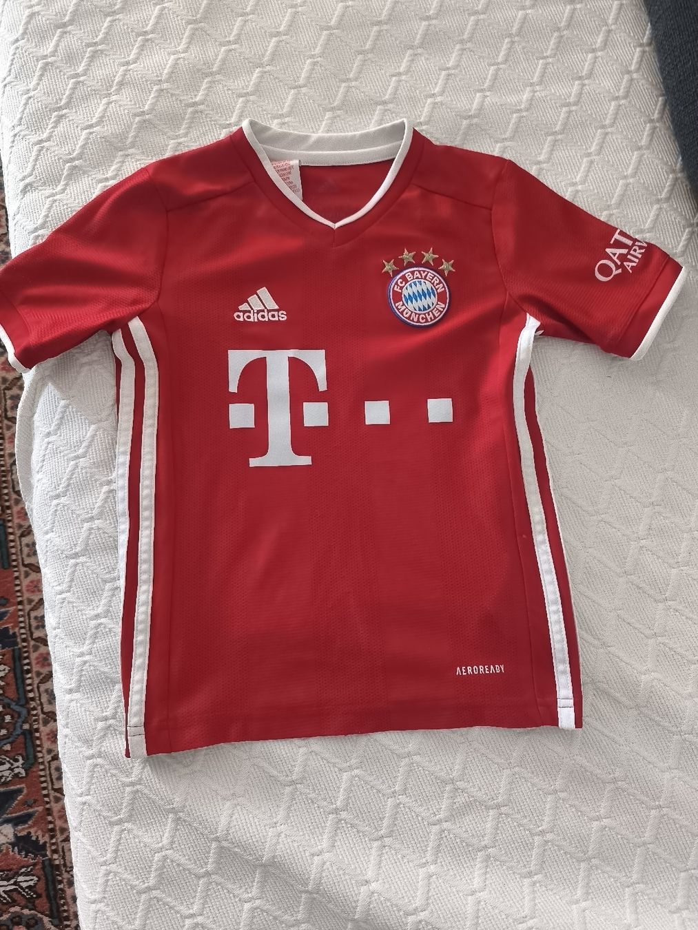 Bayern München Trainer, Turnhosen & -trikots: FC Bayern original Kindertrikot Gr. 128 – Gebraucht aus Gossau SG von yur_b7yx
