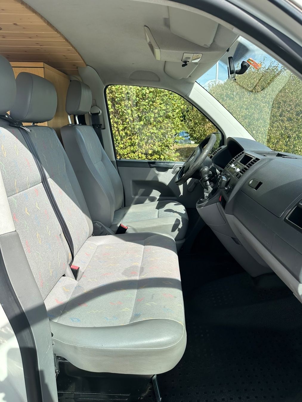 VW Veicoli da campeggio: VW T5 mit Profiausbau – Usato da Lostorf venduto da Puchmaxi1 9