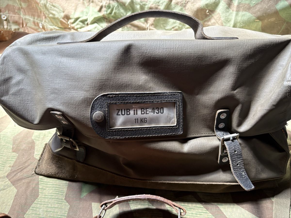 Armée suisse Sacs: Schweizer Armee Taschen Set – D'occasion à Wil ZH par El_Bicho 2