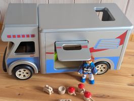 Wohnmobil aus Holz und MDF