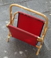 Zeitschriftenständer Bambus rot Vintage 50er-Jahre Deko