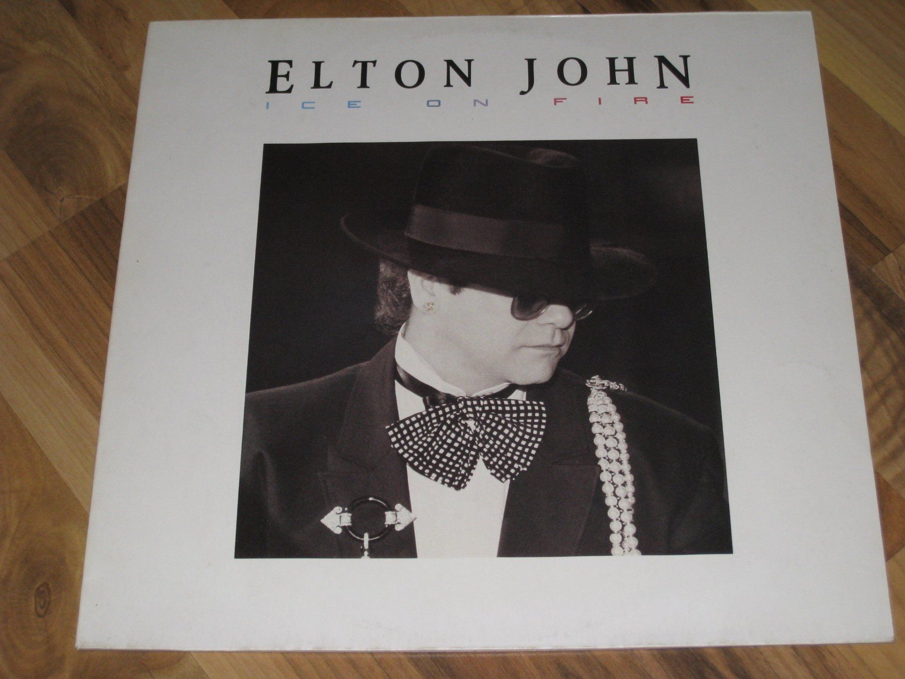 Schallplatten: LP - ELTON JOHN - ICE ON FIRE – Gebraucht aus Steckborn von Quo7