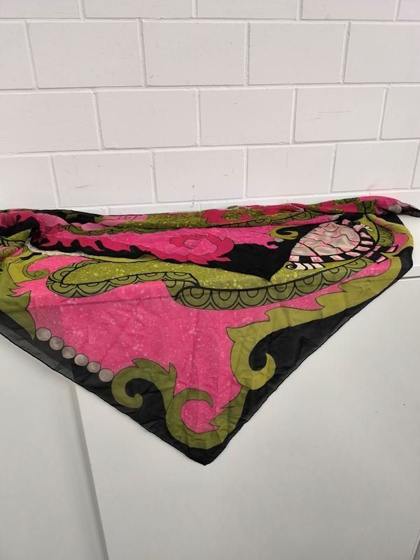 Foulards & écharpes: Schal farbig Versace – D'occasion à Rüti ZH par Restwert_Rueti_ZH