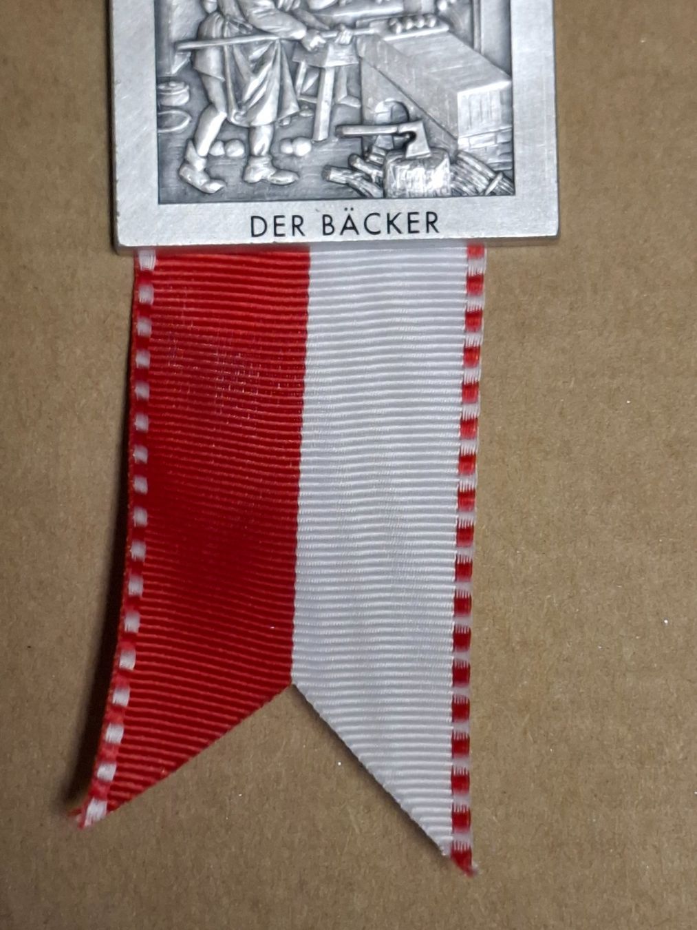 Médailles: Berufe: Der Bäcker (D618) – D'occasion à Schwanden GL par Suvorov 2